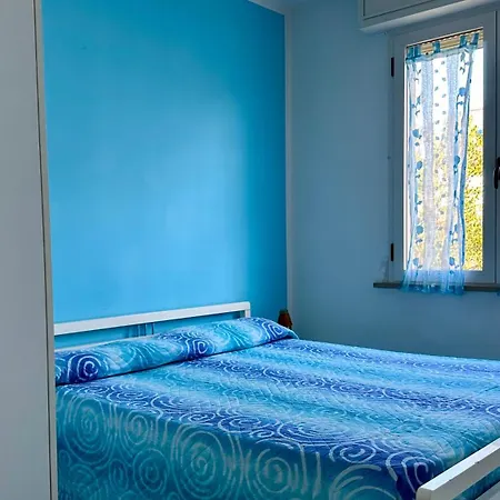 F003 - Fano, Comodo Trilocale Vicino Al Mare